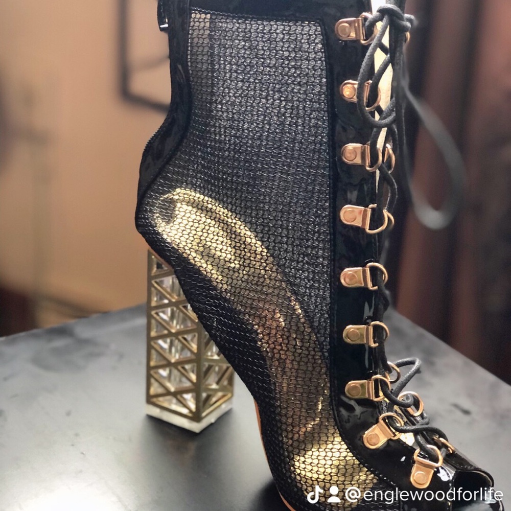 Mesh heels - Picture 11 of 11